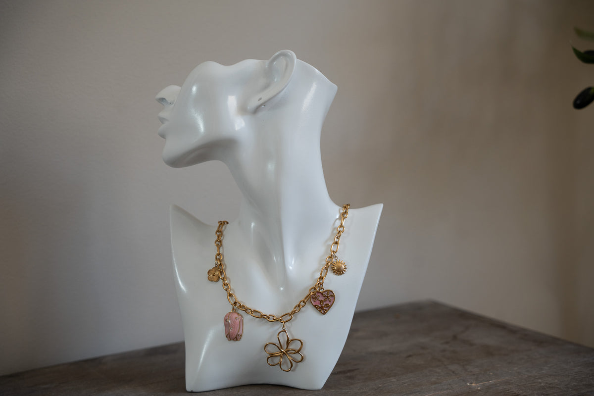 Collier Abi
