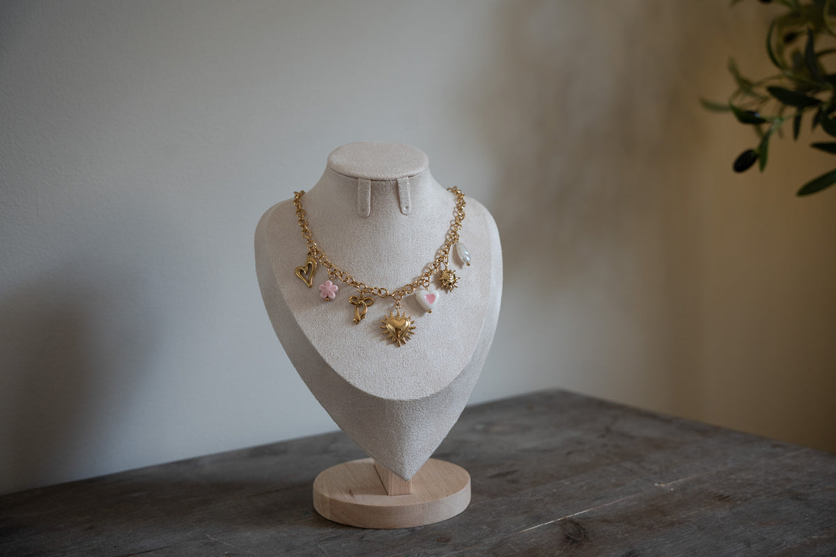 Collier Lyiana